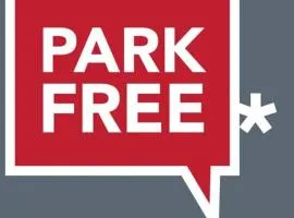 CityCentre ARENA SUITE --ALL COMFORTS -- with FREE SECURE PARKING GARAGE -CON PARCHEGGIO GRATUITO - Free wi fi - metro Verde subway Moscova GREEN LINE -Sforza Castle & Arch & Duomo by nice walk