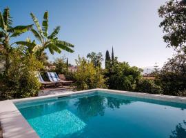 GuestReady - Dreamy Caniço Stay, hotel i Caniço