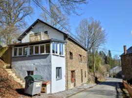 Modern Group Home in Bra, hotel v destinaci Lierneux