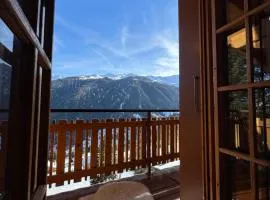 Chalet Famicha by Jolidi