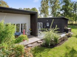 Newly Built Architect-Designed House By The Sea, hotel v destinaci Sölvesborg