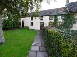 Laurel Cottage by STAE-Homes