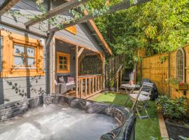 The Lodge - Uk50409, hotel i Bisterne