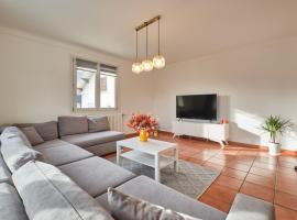 Appart Grenoblois ville et nature: Eybens şehrinde bir otel