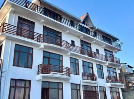 Krishna Himalayan Hotel & Restaurant, hotel a Mukteshwar