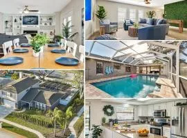 Luxury Home, Heated Saltwater Pool, 5-Min to the Beach!