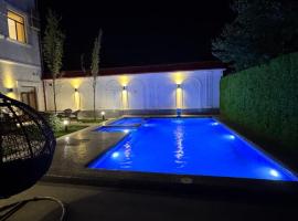 Turon City Hotel, готель у місті Самарканд