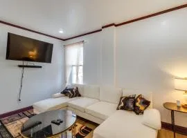7 Mi to Philly Stadiums! Charming Apartment