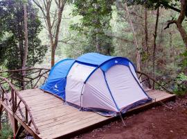 youlien campsite, hotel in Gambung