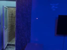 Blue AO Service Apartment โรงแรมในลากอส