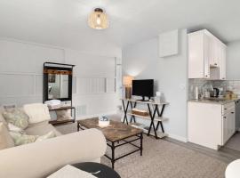 Downtown location Near the Beach Dog Friendly, hotel a Edmonds