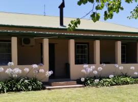 Blydskap se Ouhuis, hotel i Beaufort West
