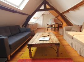 Le Coeur Du Moulin، فندق في Saint-Aubin-le-Monial