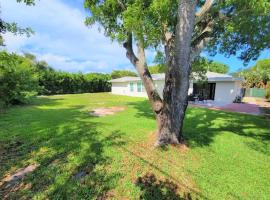 The Place Villa, hotel in North Palm Beach