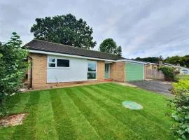 3 Bedroom Bungalow, Yarpole, Herefordshire