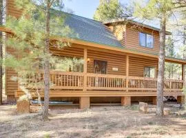 2 Mi to Fool Hollow Lake: Wooded Cabin w/ Fire Pit