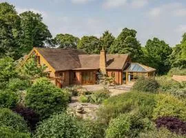 Seven Space - Millwood Holiday Escape