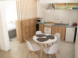 Grin Apartments，位于圣拉斐尔的酒店