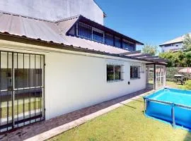 Casa Tipo Loft- Tigre Centro Con Jardin, Parrilla Y Pileta de Lona Grande 4 Personas