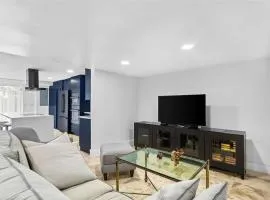 Modern Two-Bedroom Retreat With Relaxing Waterfront Views