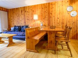 Residence Veisivis 72, appartement de charme rénové à La Forclaz, Evolène, hotel a Evolène