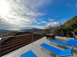 Villa Maria - Relax & Comfort with Solarium, Hotel in Paggi