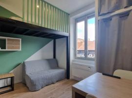 Studio Cosy - Proche Tram et Gare de Grenoble, Hotel in Fontaine