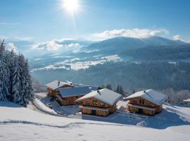Alpenchalets Oberlaiming, hotel com estacionamento em Itter