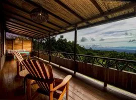 Casa Cabuya - Retro Style with Gulf View in Monteverde
