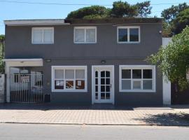 Los Manantiales, Hotel in Villa Gesell
