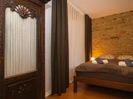 Old Town Luxury 2 Bedroom Suite 65 m2 on 3rd floor