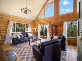 Nomad Peak Retreat Rustic Cabin in Mt Spokane, Hotel in Mead