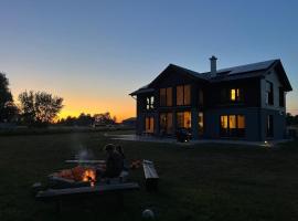 Ferienhaus-Lake-Escape, hotell i Lärz