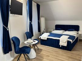 Tudors Rooms، فندق في ميدياس