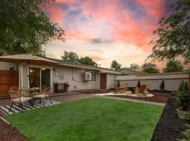 Modern Comfort Near Portal Park - Pet Friendly