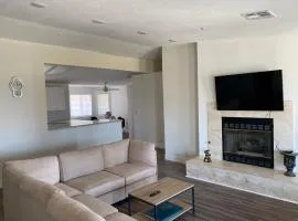 Marbella Lane - Majestic Desert Mountain Views