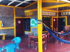 El Güis hostel, φθηνό ξενοδοχείο σε Balgue