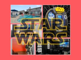 Star Wars Retreat: Arcade, Heated Pool, & More!, hotel i Westminster