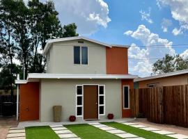 Modern New Mexico Loft in the heart of Las Cruces., hotel i Las Cruces