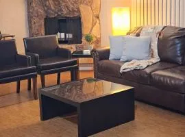 Pup friendly Beautiful 2 Bedroom