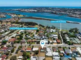 The Art Lovers Cottage in Mandurah