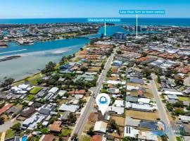 The Art Lovers Cottage in Mandurah