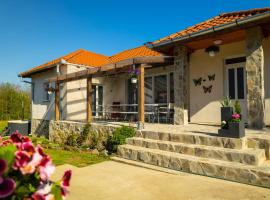 Magic Pine, hotel in Cristuru Secuiesc