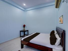 Hotel O AK PALACE, hotel en Goshainganj