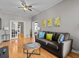 Cozy 2BR Loft Parking Wi-Fi