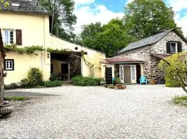 3 Bedroom Amazing Home In Jouqueviel