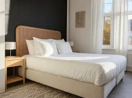 Modern 2-Bedroom Apartment for 4 Guests, In a Prime Location Close to the Train Station and the Historic Center of Ghent