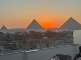 Pyramids hotel Merak, hótel í Banī Ghālib