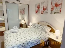 Manhattan Magic - City 1Bd Retreat and Parking