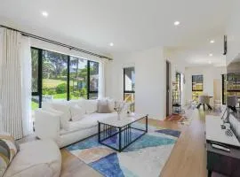 Modern 3-Bedroom Home in Peaceful West Harbour